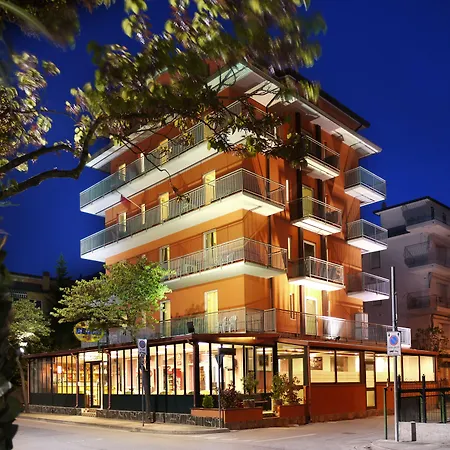 Hotel Beach2 3*