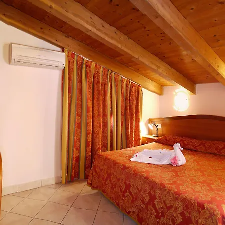 Hotel Beach2 3*